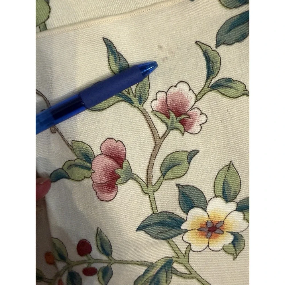 8 Vtg Floral Cloth Napkins 18
